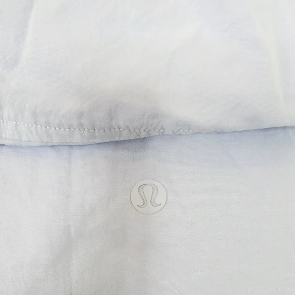 Lululemon Women's Lavender Dusk Always Effortless Run Performance Jacket Size 12 - Picture 7 of 9